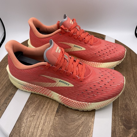 Brooks Hyperion Tempo Women's Size 8 B Shoes Coral Flan Running Gym - Picture 5 of 8